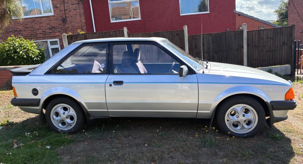 1982 - Ford Escort 1.6 XR3 Hatchback 3dr Petrol Manual (95 bhp) - £15000