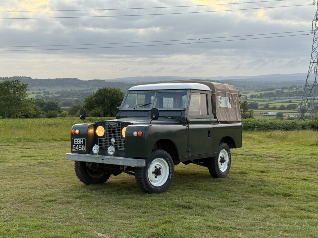 1964 - Land Rover Series II - £15850